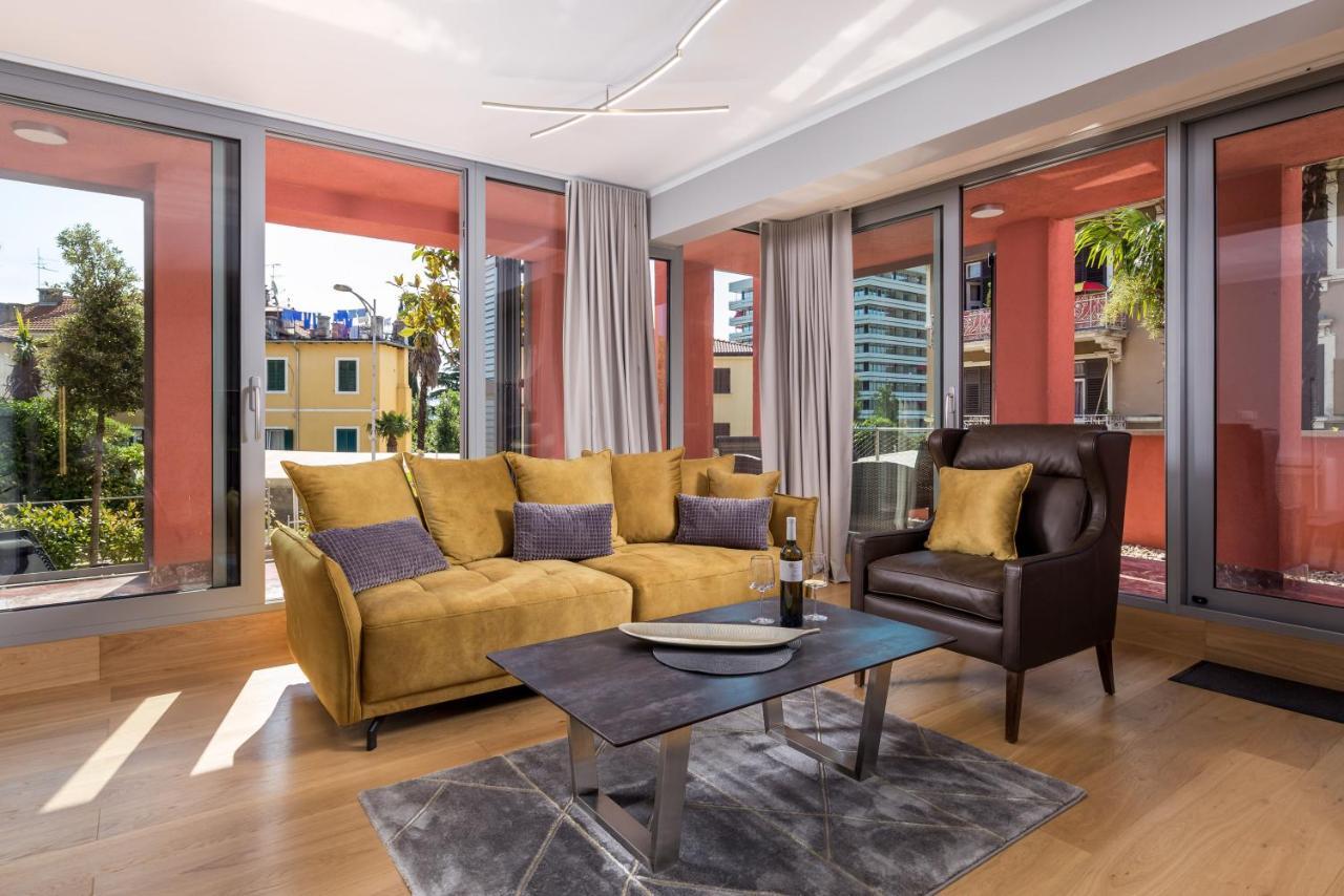 Luxury City Center Apartment -50M To The Sea オパティヤ エクステリア 写真